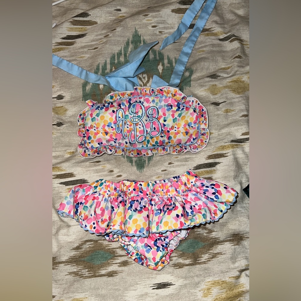 Bathing suit